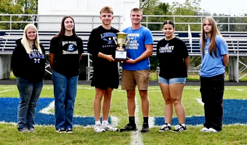 Lisbon student council collects over 2,000 canned food items for community in “Clash of The Cans” Competition